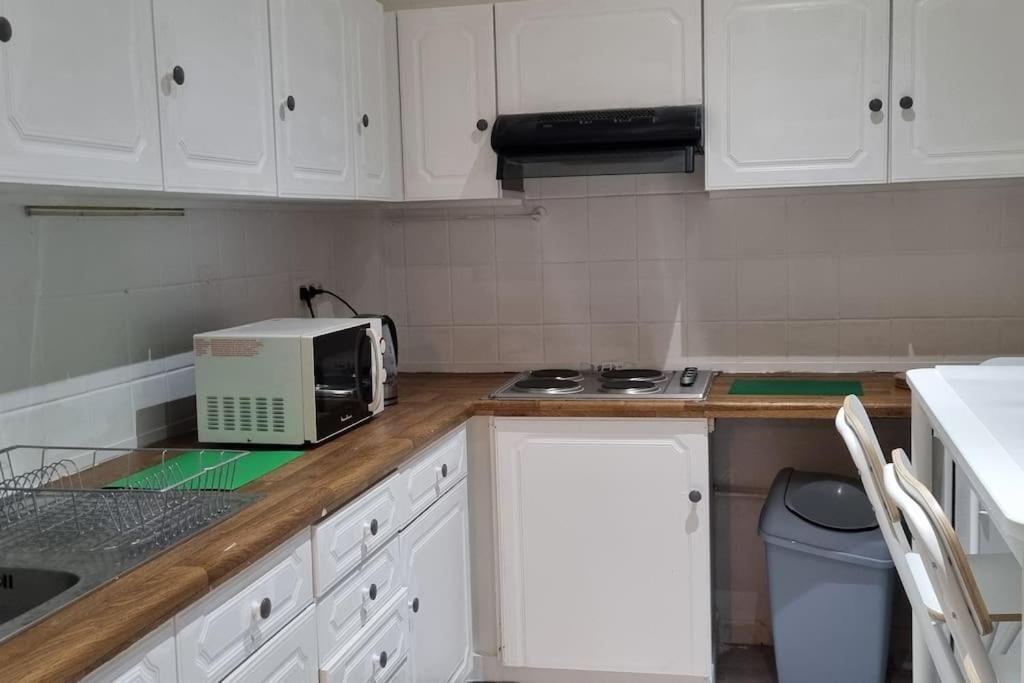 Appartement Worker's - 2 Bedrooms & Court Yard - Smooth *