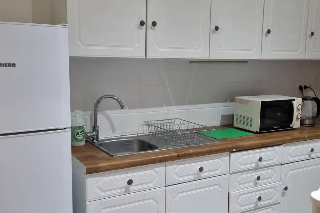 Appartement Worker's - 2 Bedrooms & Court Yard - Smooth